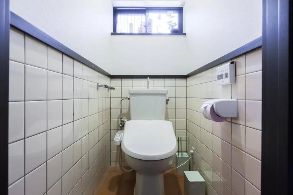 伏見稲荷ハウス Fushimi Inari House Apartment Kyoto Japan