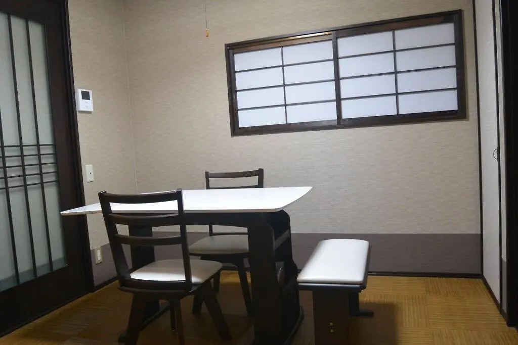 伏見稲荷ハウス Fushimi Inari House Apartment Kyoto Japan